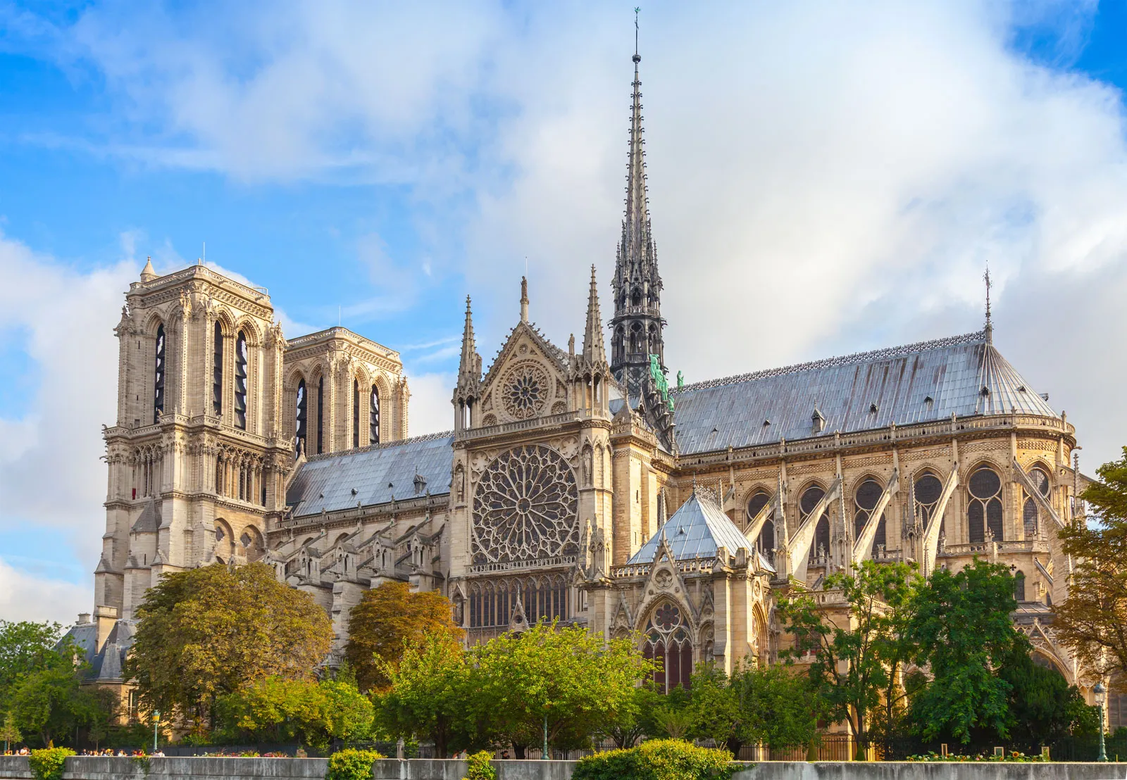 SWITZERLAND & FRANCE TOUR PACKAGE