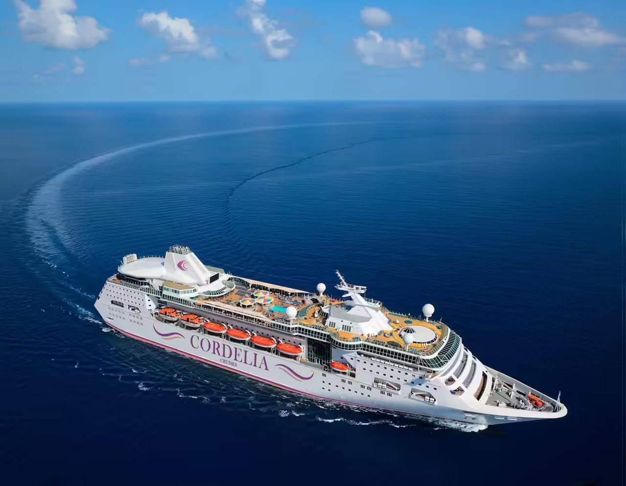 Genting Dream Weekend Cruise – Singapore • High Seas • Singapore